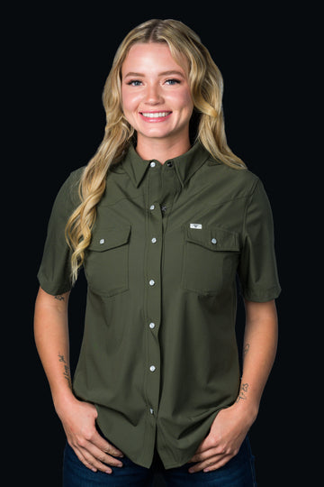 CORE - Women's Olive Green Short Sleeve Pearl Snap Shirt